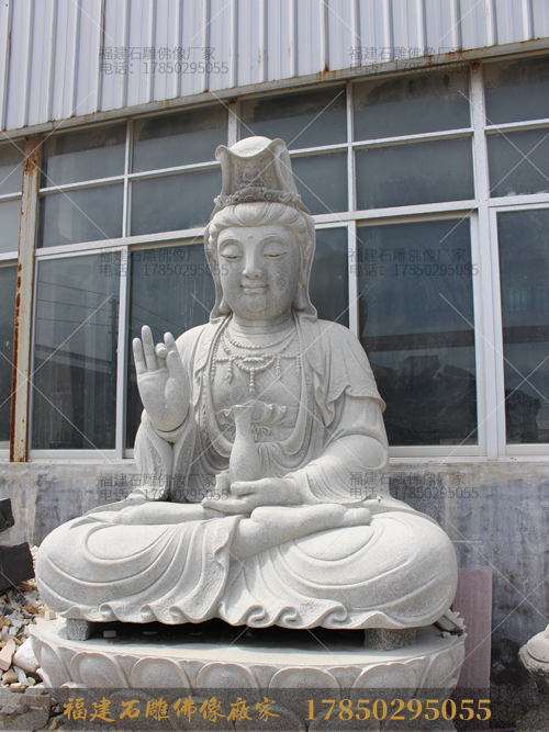石雕观音像