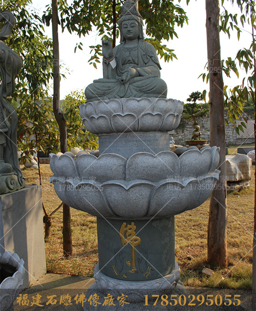 石雕观音像