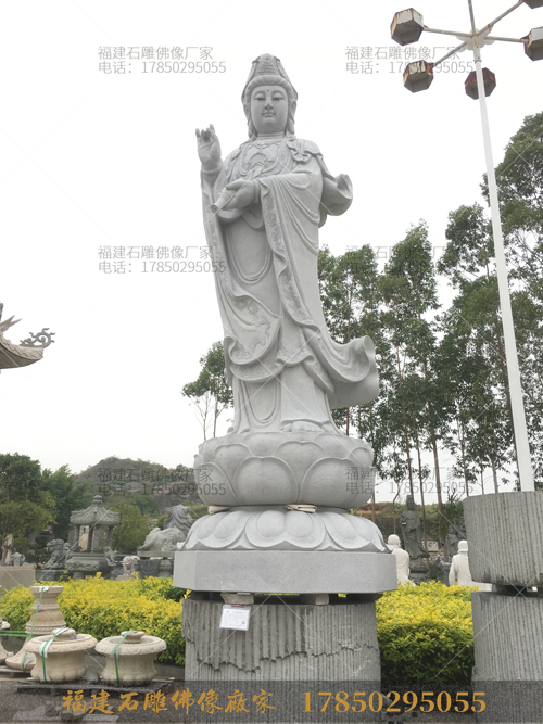大型石雕观音像