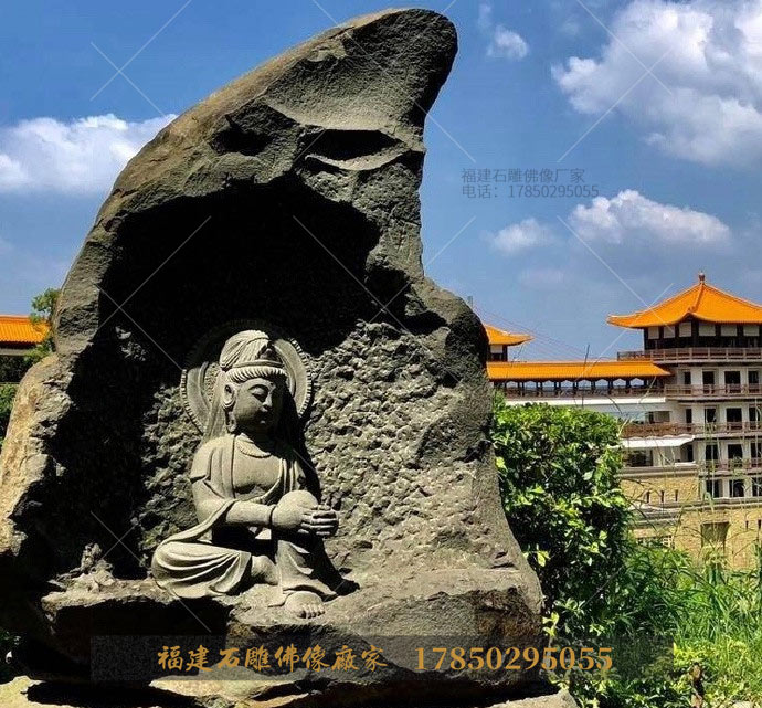 青石滴水观音雕像